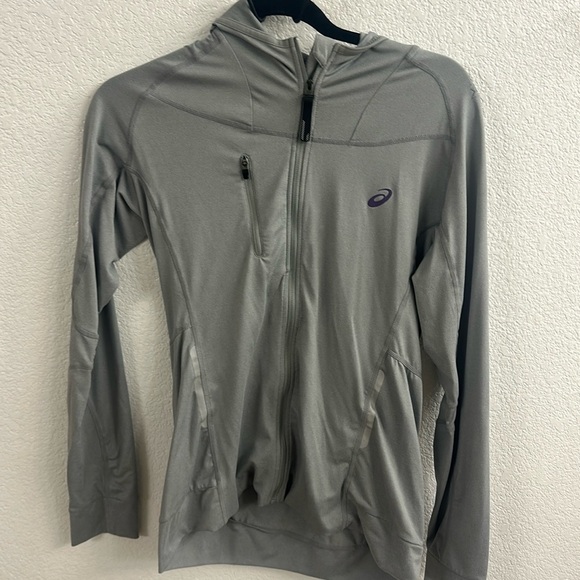 ASICS lightweight running jacket - Picture 1 of 2
